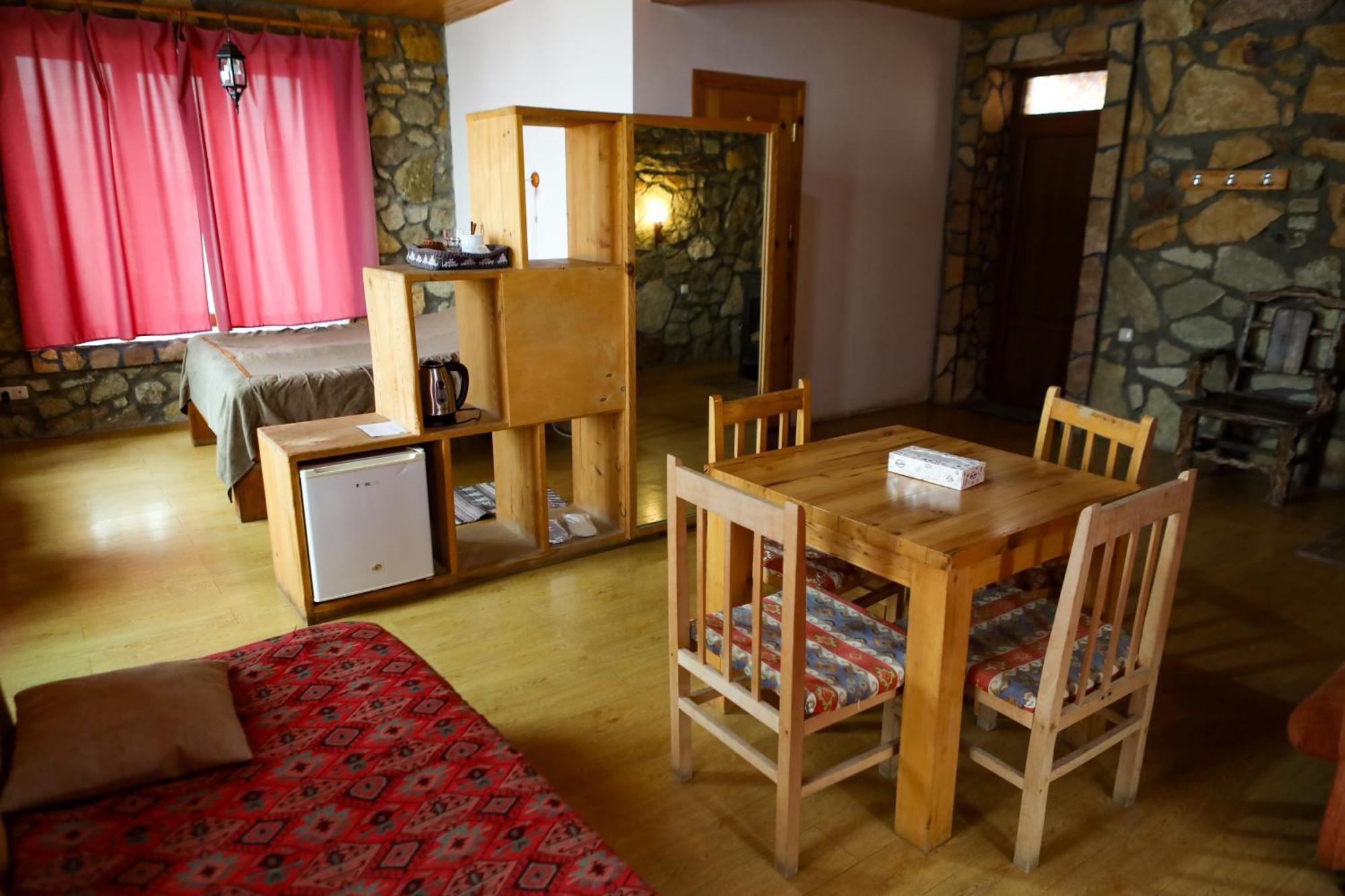 Apaga Resort Ijevan Ngoại thất bức ảnh