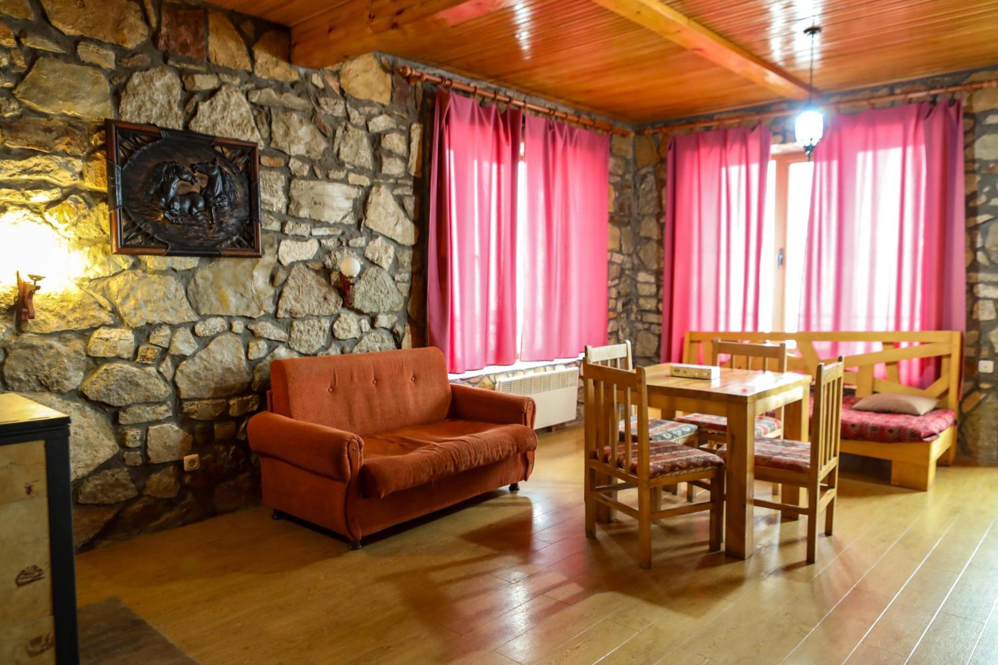 Apaga Resort Ijevan Ngoại thất bức ảnh