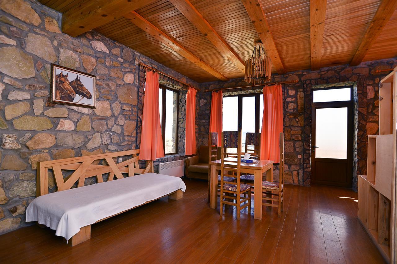 Apaga Resort Ijevan Ngoại thất bức ảnh